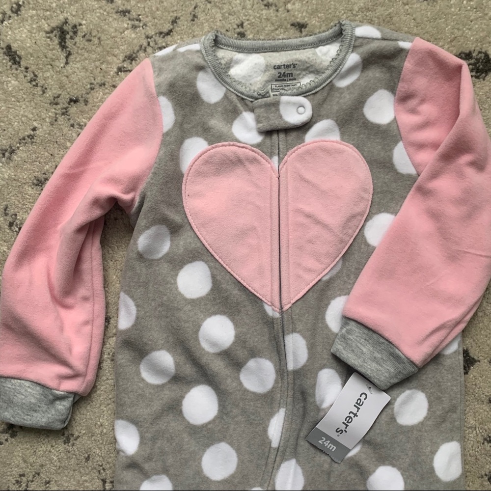 CARTERS 24m Girls Sleeper / Onesie